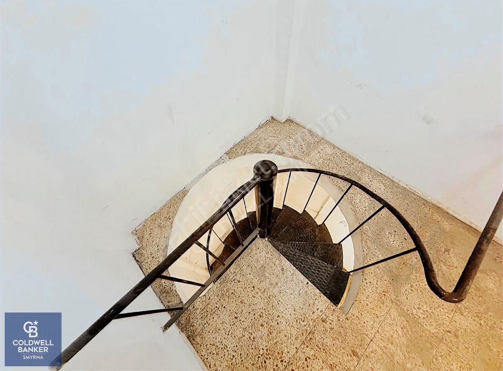 Yeşillik Caddesinin Arkasında 25 M2 Kiralık Dükkan - Görsel 3