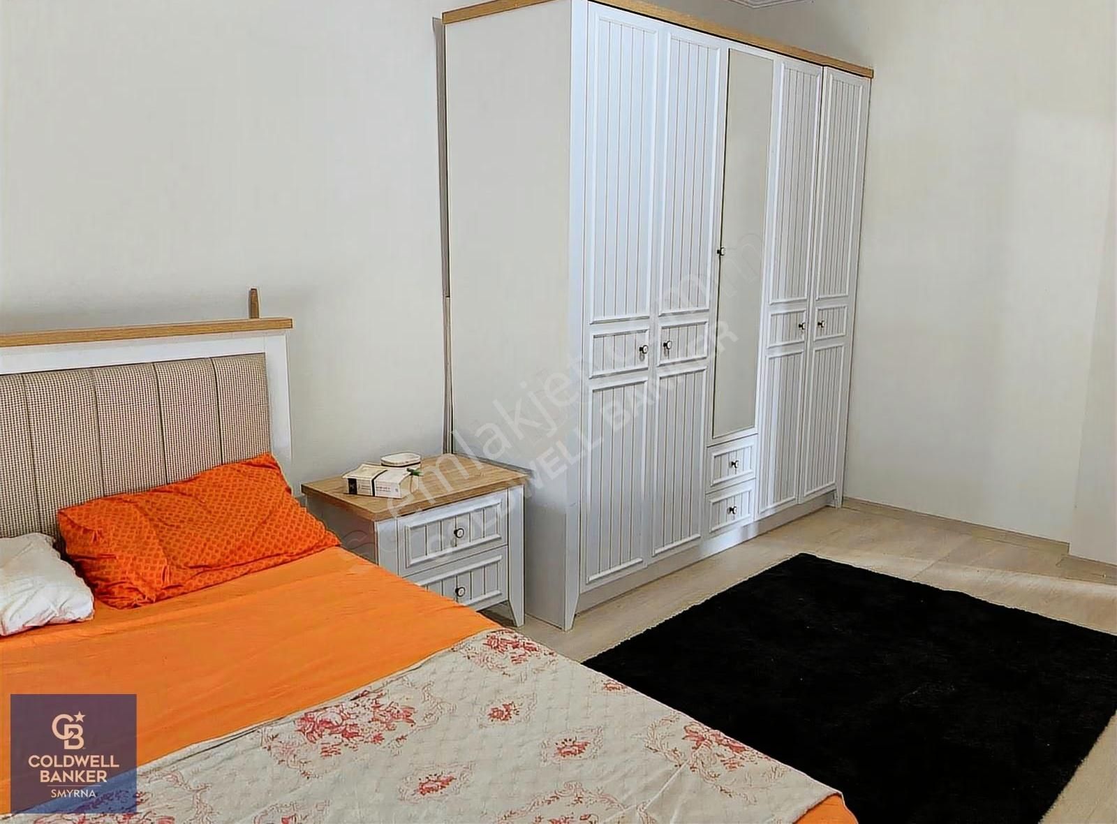 C.b Smyrna Dan Çeşme İsmet İnönü Mh. Kiralık Havuzlu Villa. - Görsel 12