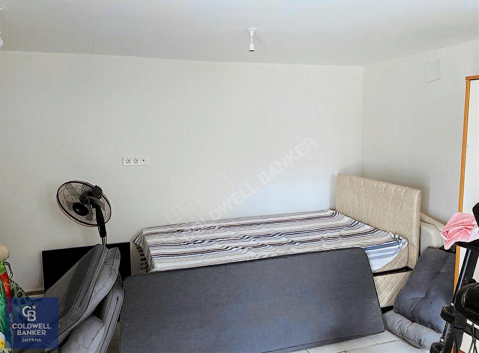 C.b Smyrna Dan Çeşme İsmet İnönü Mh. Kiralık Havuzlu Villa. - Görsel 21