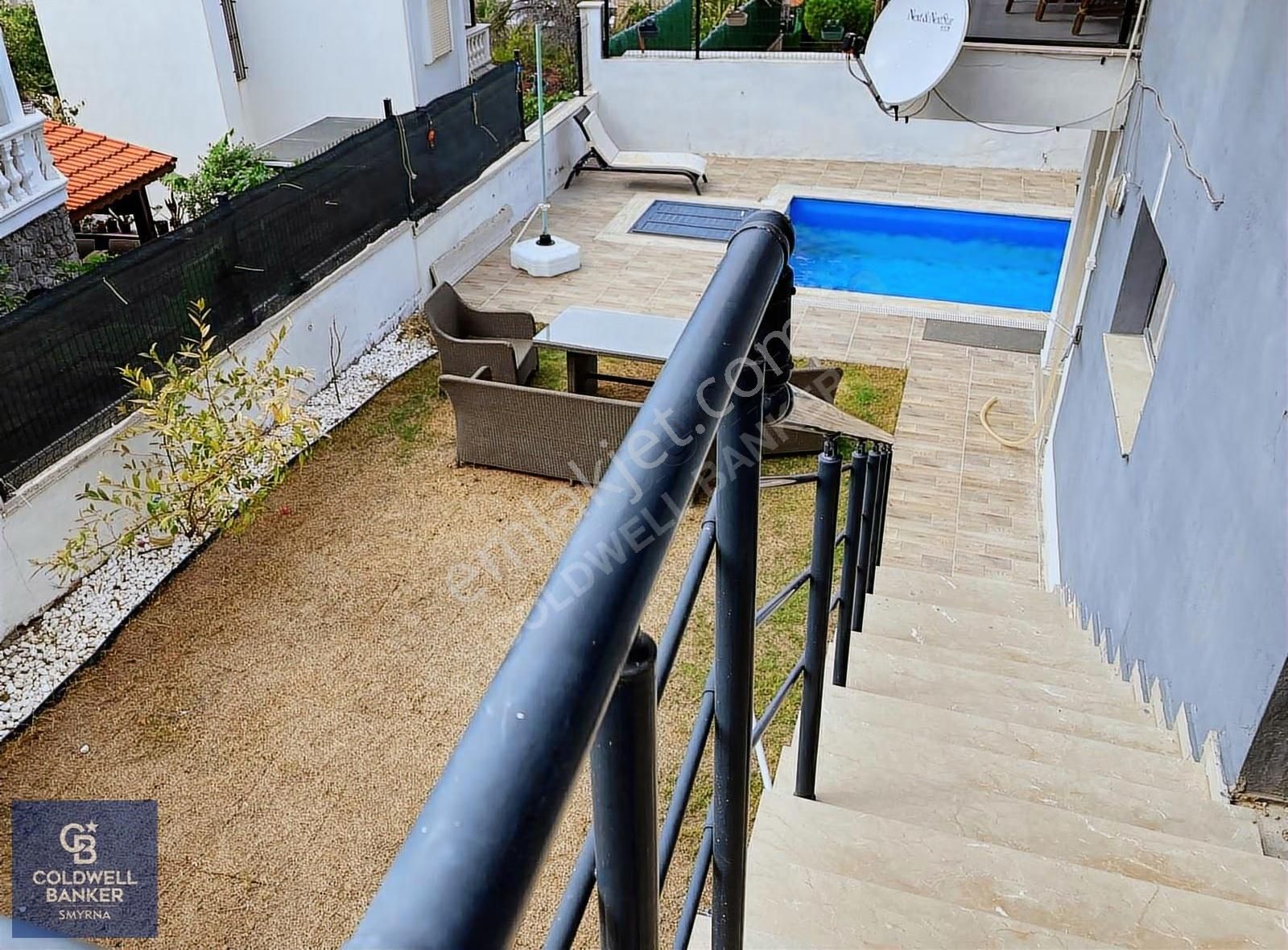 C.b Smyrna Dan Çeşme İsmet İnönü Mh. Kiralık Havuzlu Villa. - Görsel 2