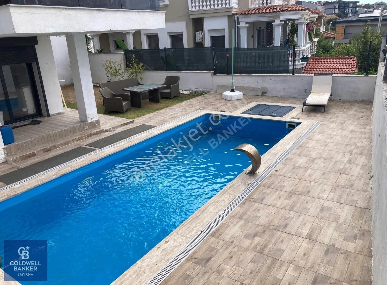 C.b Smyrna Dan Çeşme İsmet İnönü Mh. Kiralık Havuzlu Villa. - Görsel 35