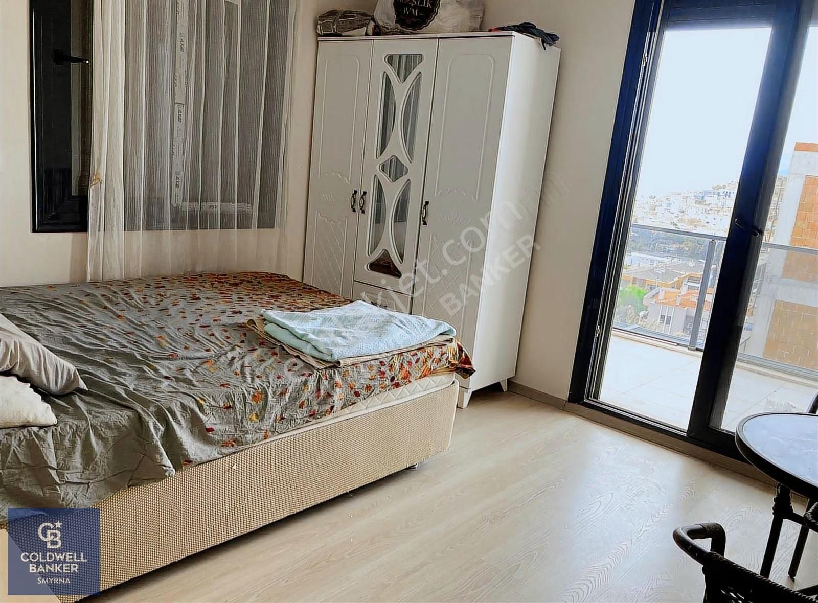 C.b Smyrna Dan Çeşme İsmet İnönü Mh. Kiralık Havuzlu Villa. - Görsel 10