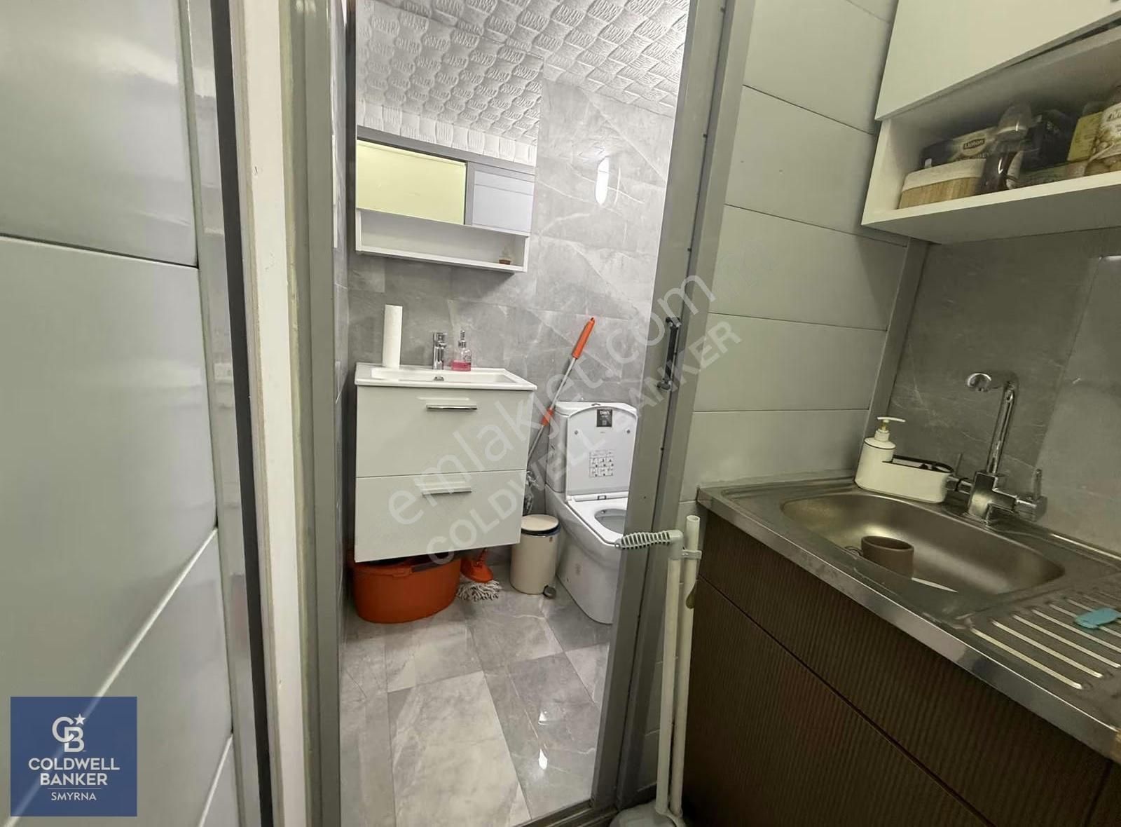 Üçkuyular Fahrettin Altayda Tadilatlı 45 M² Satılık Dükkan - Görsel 5