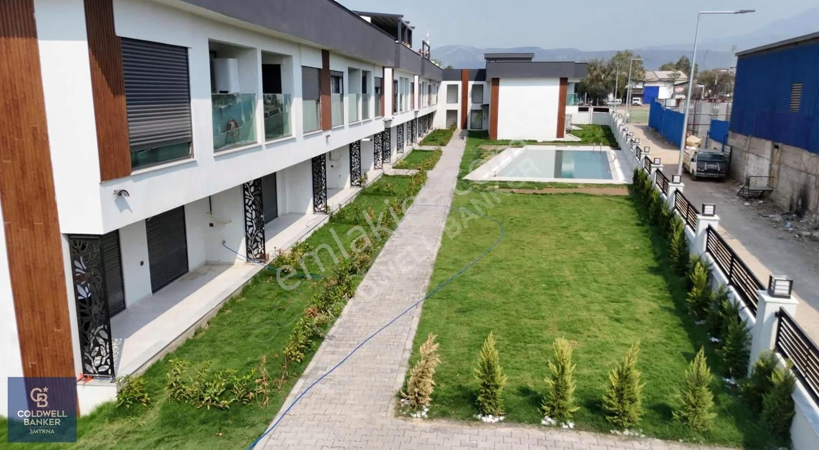 Bornova Garden'da Bahçe Kullanımlı 1+1 Havuzlu & Güvenlikli Site - Görsel 7
