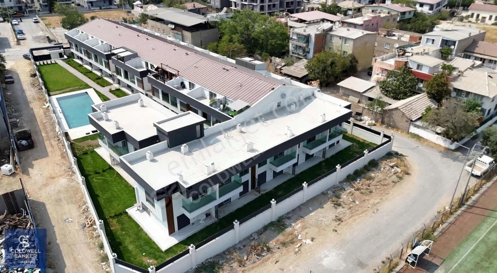 Bornova Garden'da Bahçe Kullanımlı 1+1 Havuzlu & Güvenlikli Site - Görsel 3