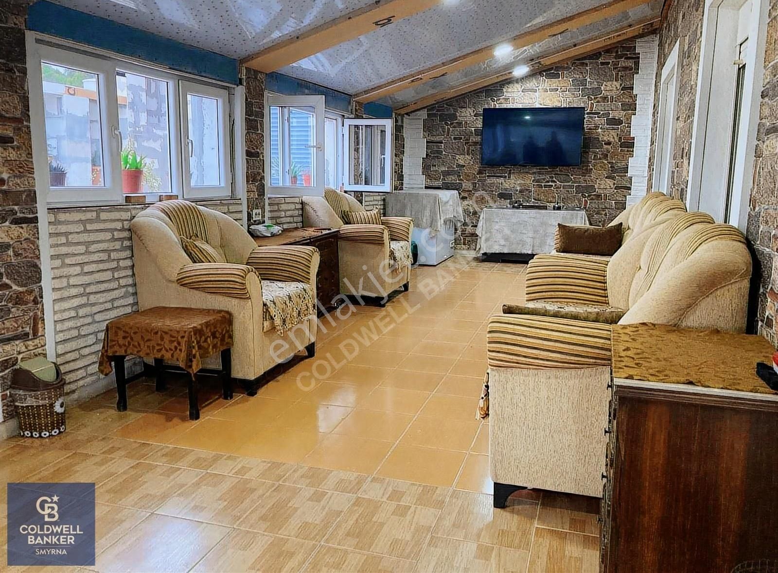 C.b Smyrna Dan Çeşme Germiyanda Satılık Köşk Tadında Villa. - Görsel 3