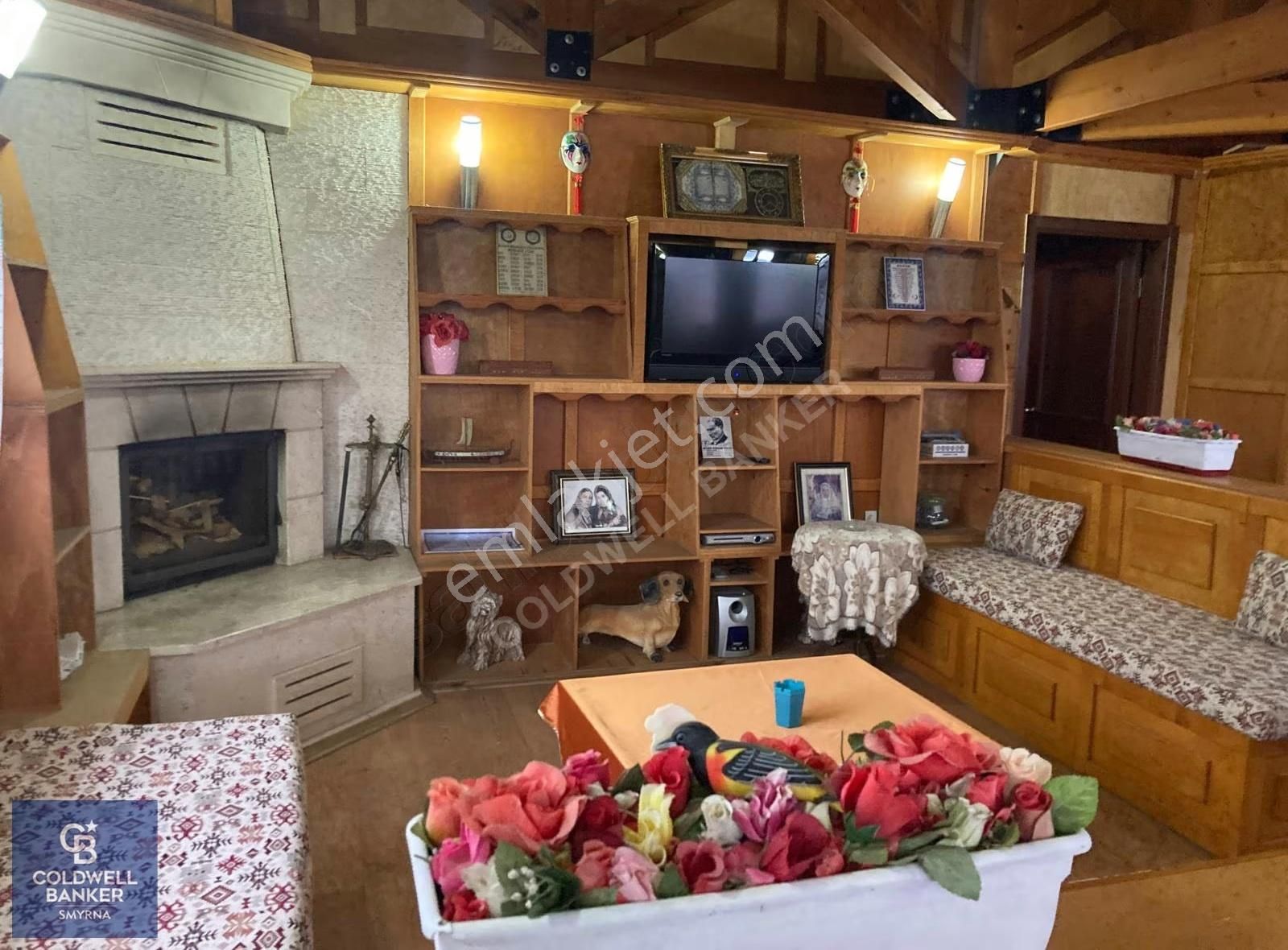 C.b Smyrna Dan Çeşme Germiyanda Satılık Köşk Tadında Villa. - Görsel 21