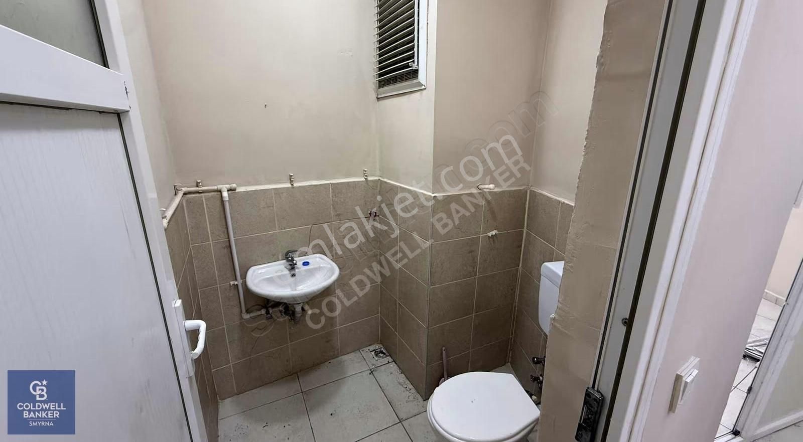 Atilla Mahallesinde Köşe Konumda Satılık Dükkan - Görsel 6