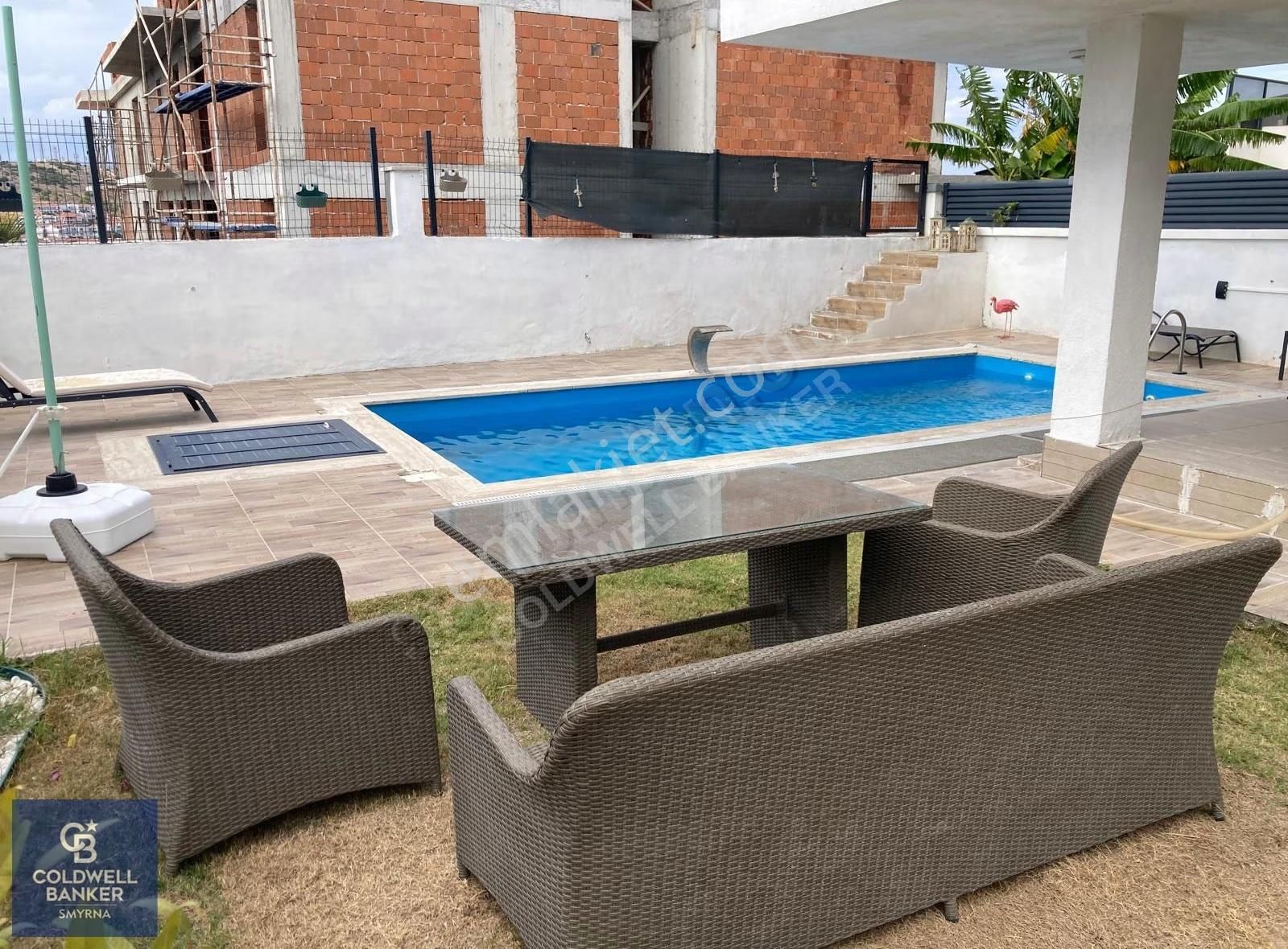 Cb Smyrna' Dan Çeşme' De Merkezi Lokasyonda Satılık Villa - Görsel 10