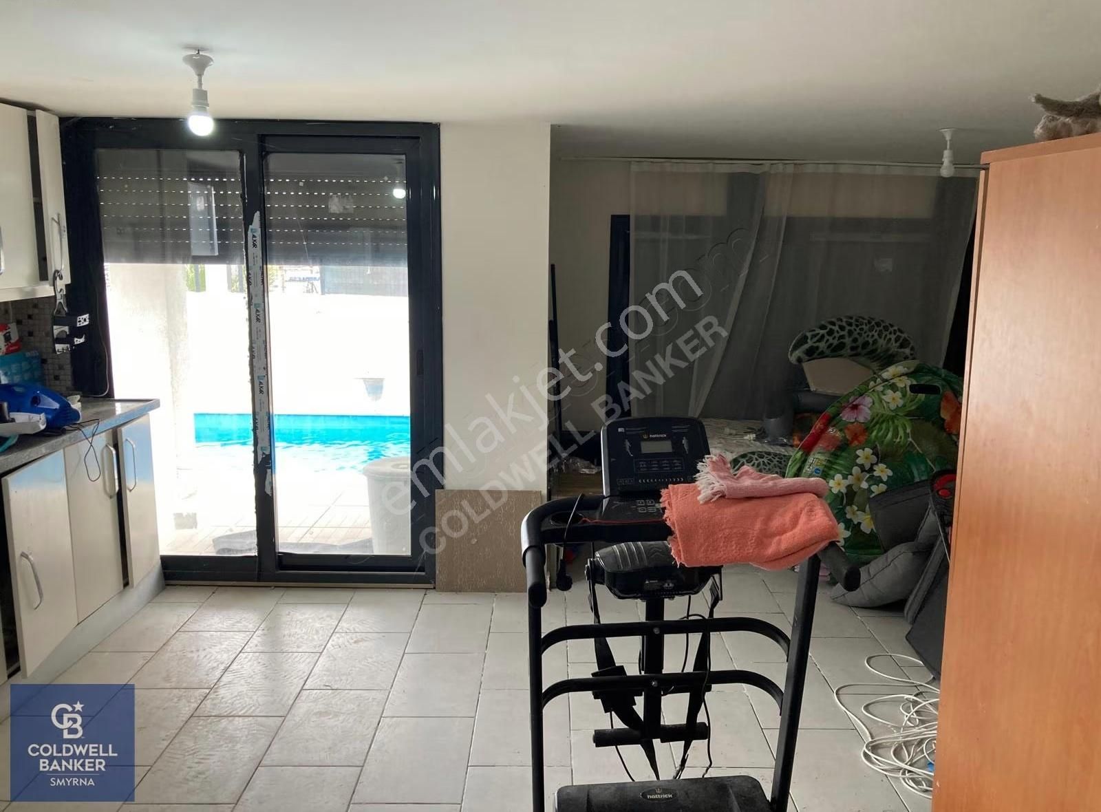 Cb Smyrna' Dan Çeşme' De Merkezi Lokasyonda Satılık Villa - Görsel 5