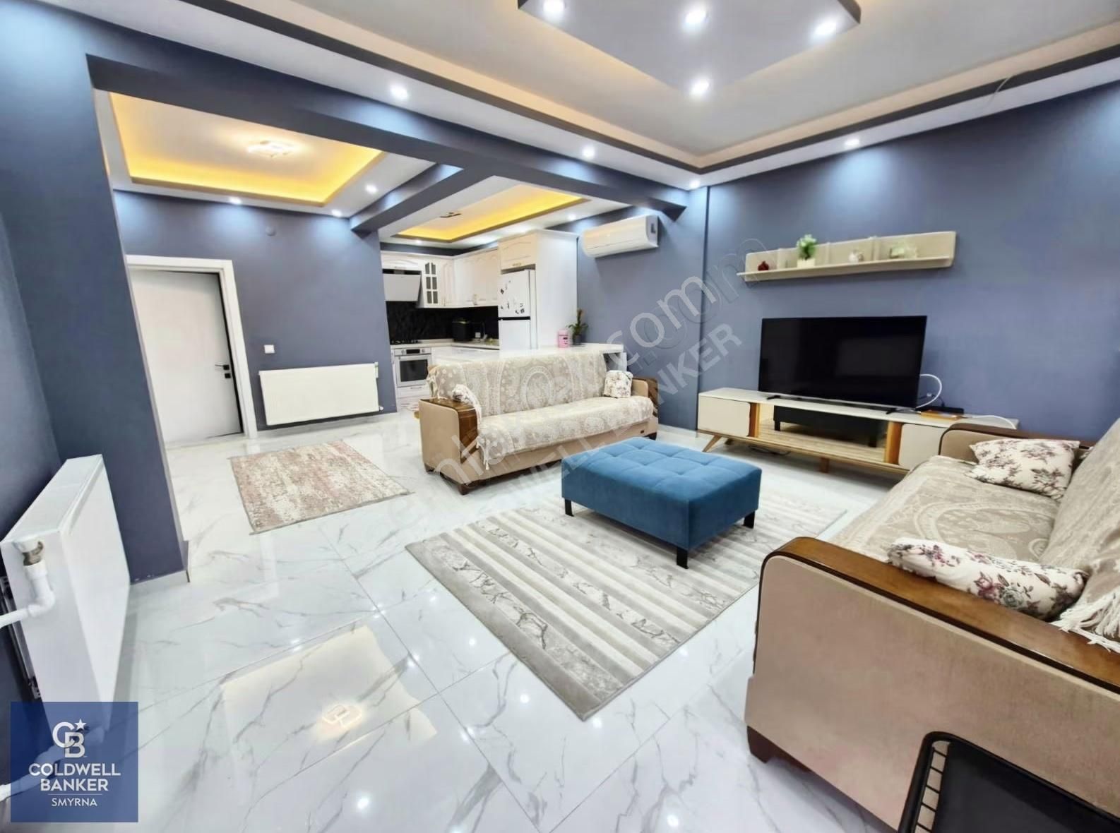 Çeşme Musalla'da Satılık Triplex 10+4 İki Havuzlu İkiz Villa - Görsel 24