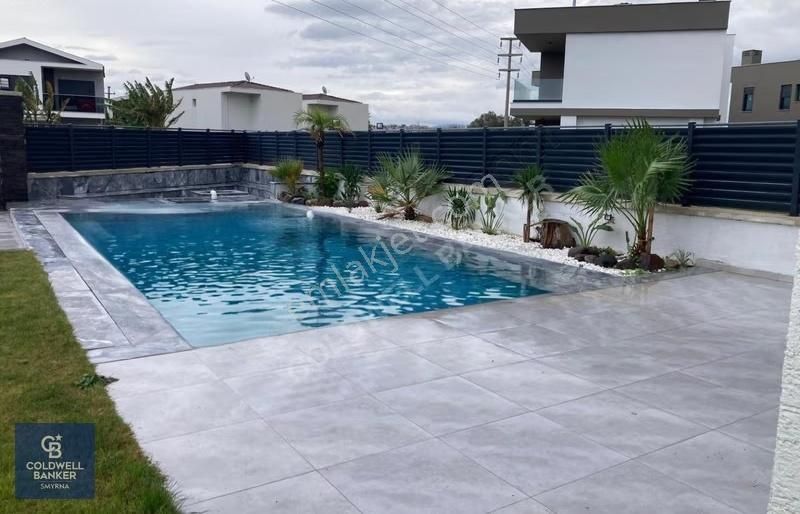 Cb Smyrna'dan Çeşme Ilıca'da Müstakil Havuzlu Villa - Görsel 23