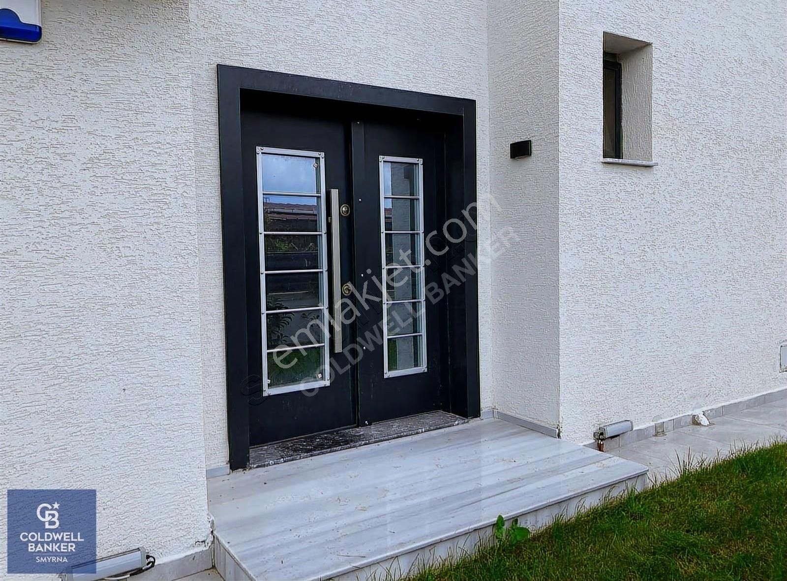 Cb Smyrna'dan Çeşme Ilıca'da Müstakil Havuzlu Villa - Görsel 32