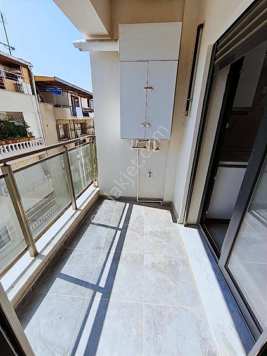 Bahçelievler Mahallesinde Sıfır 3+1 Ebeveyn Banyolu Arakat Ferah - Görsel 8