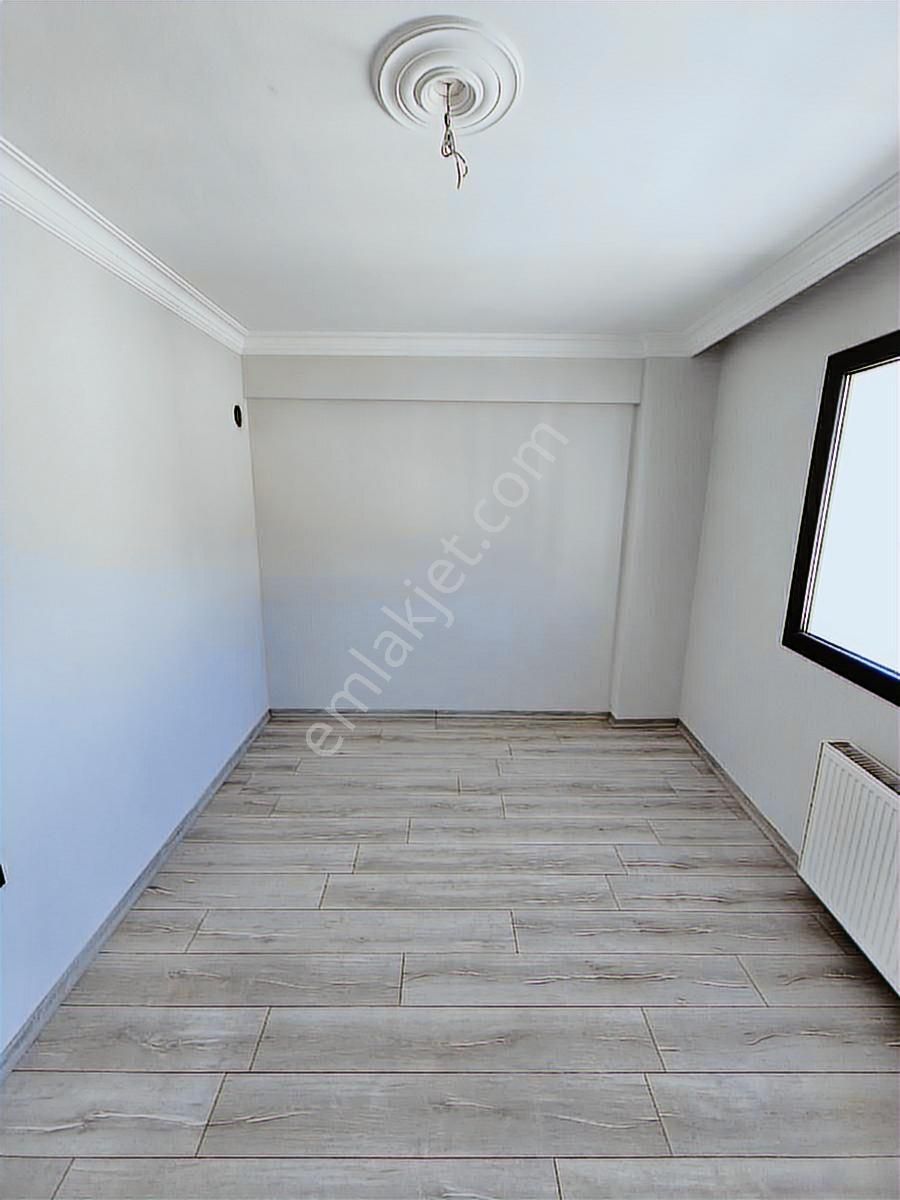 Bahçelievler Mahallesinde Sıfır 3+1 Ebeveyn Banyolu Arakat Ferah - Görsel 31