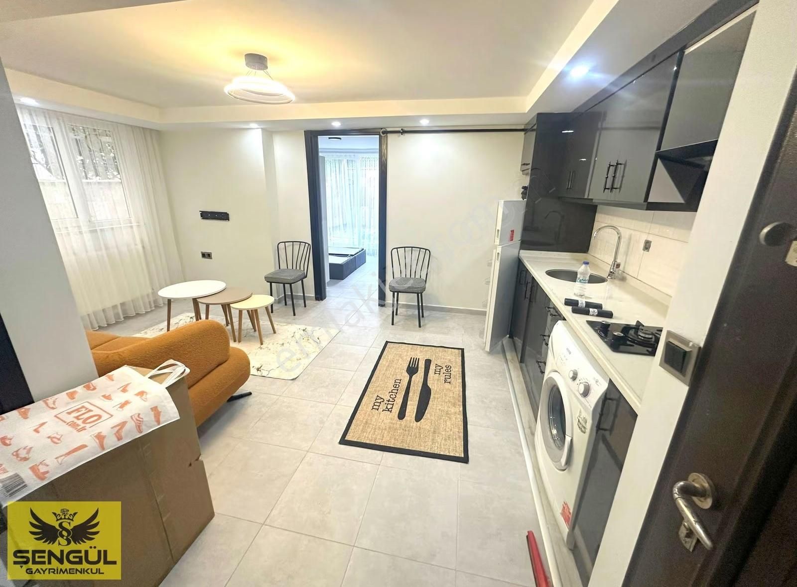 Kınıklı Mahallesinde 2+1 Hobi Bahçeli Satılık Fırsat Apart