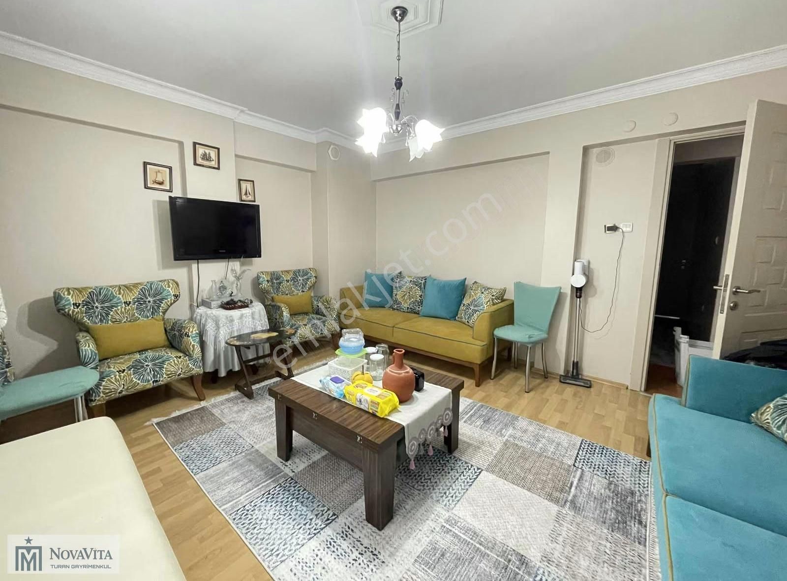 İzmir Balçova 2+1 Satılık 95 M2 Ara Kat Satılık Daire