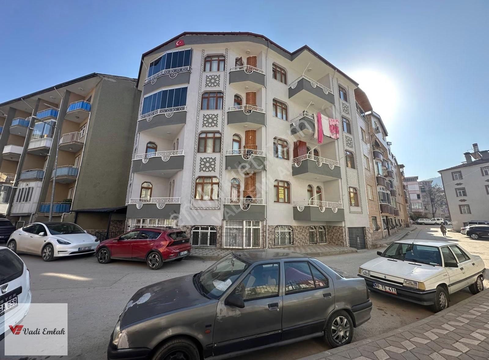 Vadi Emlak'tan Soğukpınar Mahallesi'nde Satılık 3+1 Daire