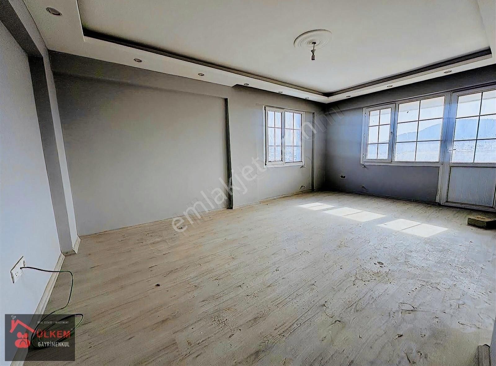 İkiçeşmelikte 5+1 Dublex Geniş Teraslı Oturumlu Daire - Görsel 15