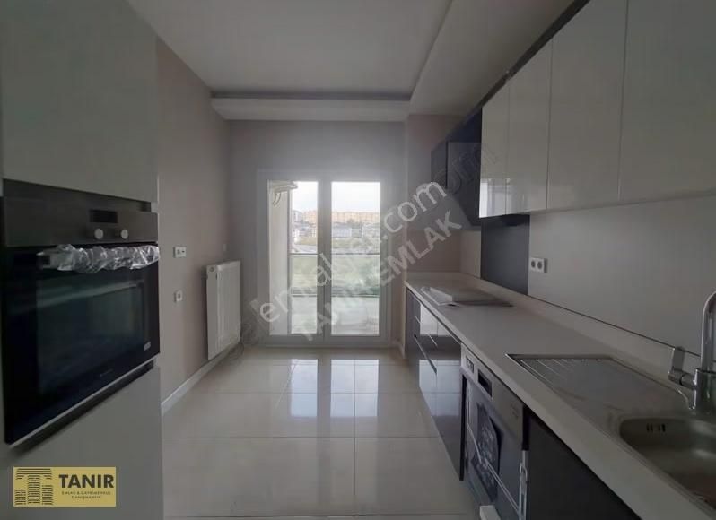 Beylikdüzü Vira İstanbul Sitesinde Kiralık Lüx Site İçi Daire - Görsel 12