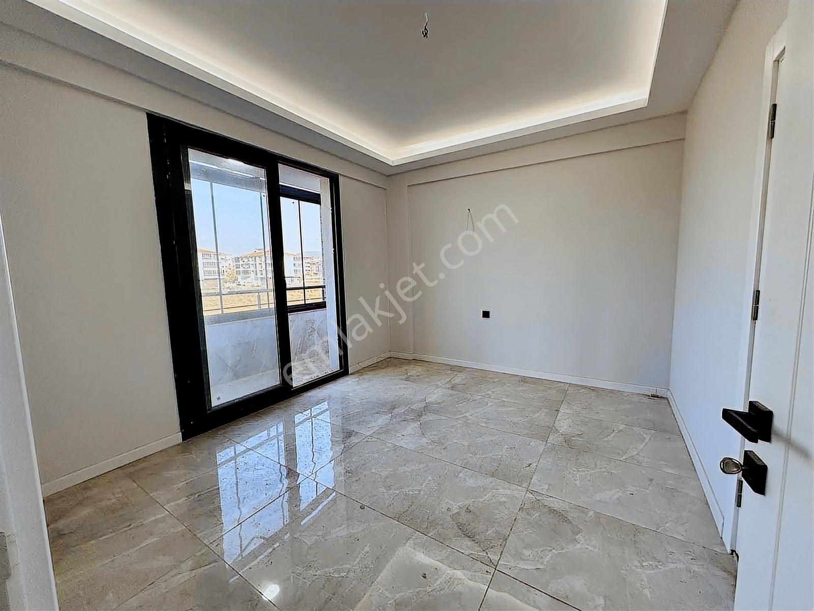 Emir Yapıdan Havuzlu Sitede Ultra Lüx Daire - Görsel 23