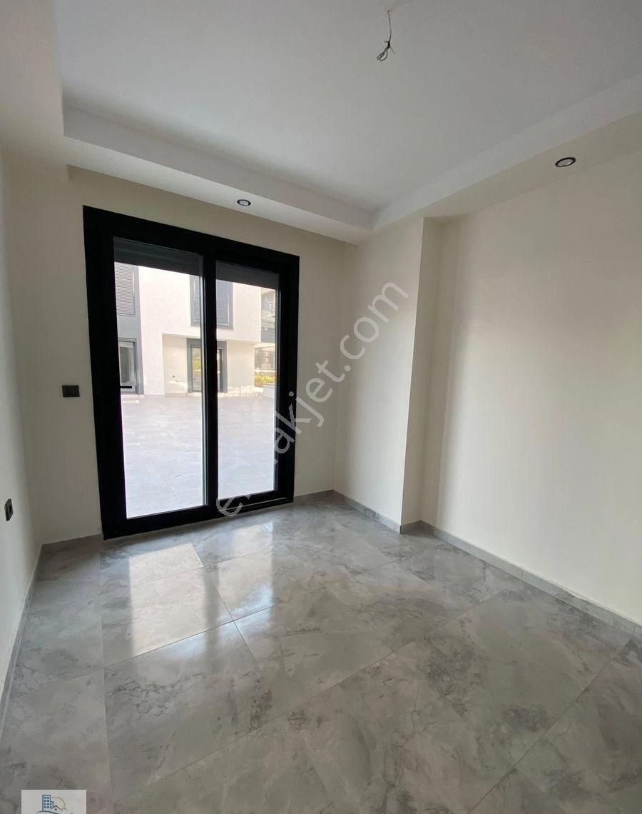 Didim Altınkumda Denize Yürüme Mesafesinde Havuzlu Asansörlü Site İçerisinde 2+1 Daire - Görsel 12