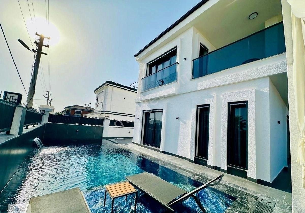 Didim Efeler Mahallesi’nde 318 Metre Arsa İçinde Havuzlu 4 + 1 Lüks Villa - Görsel 17