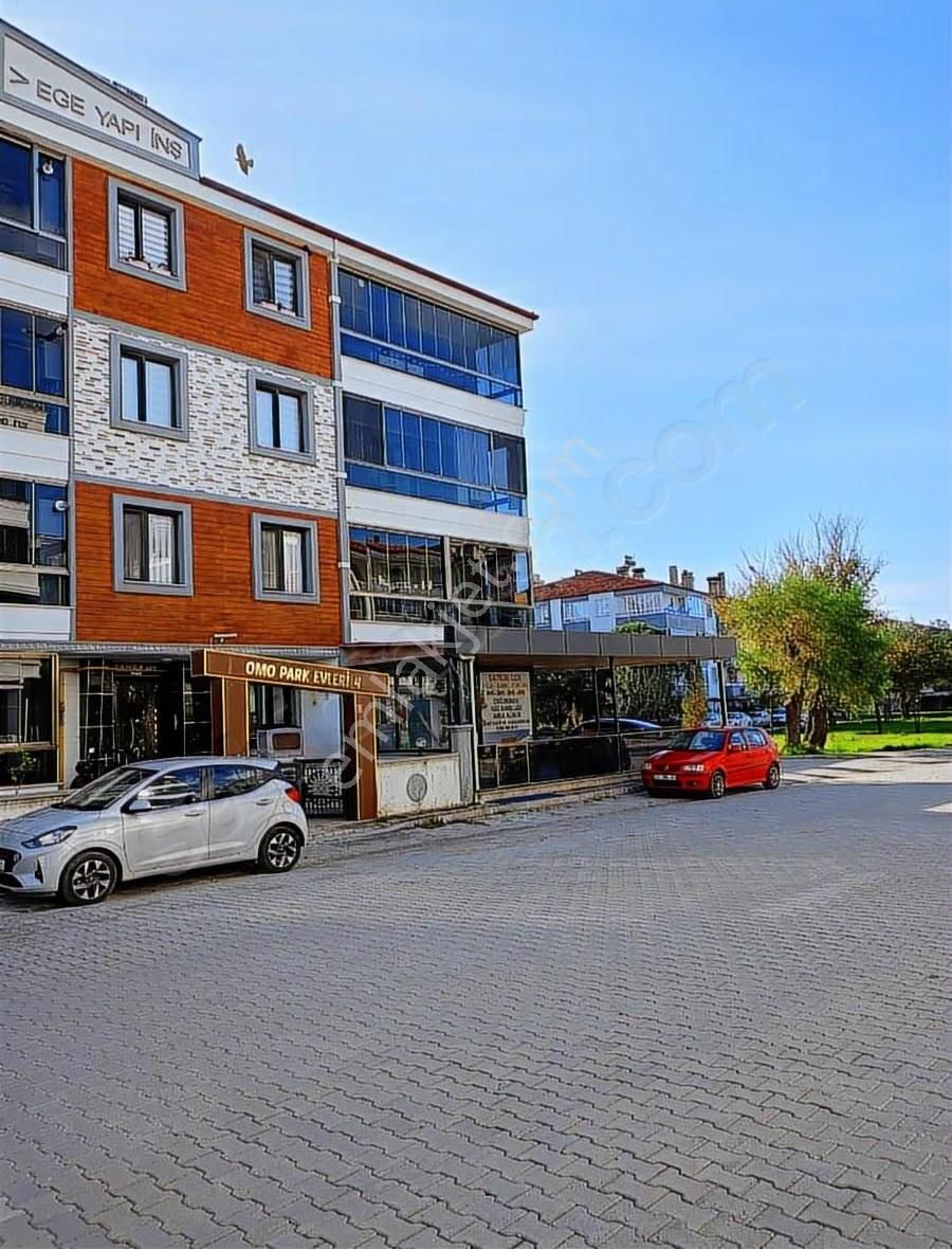 Balıkesir Edremit Altınkum Satılık 2+1 Asansörlü Daire ! - Görsel 25