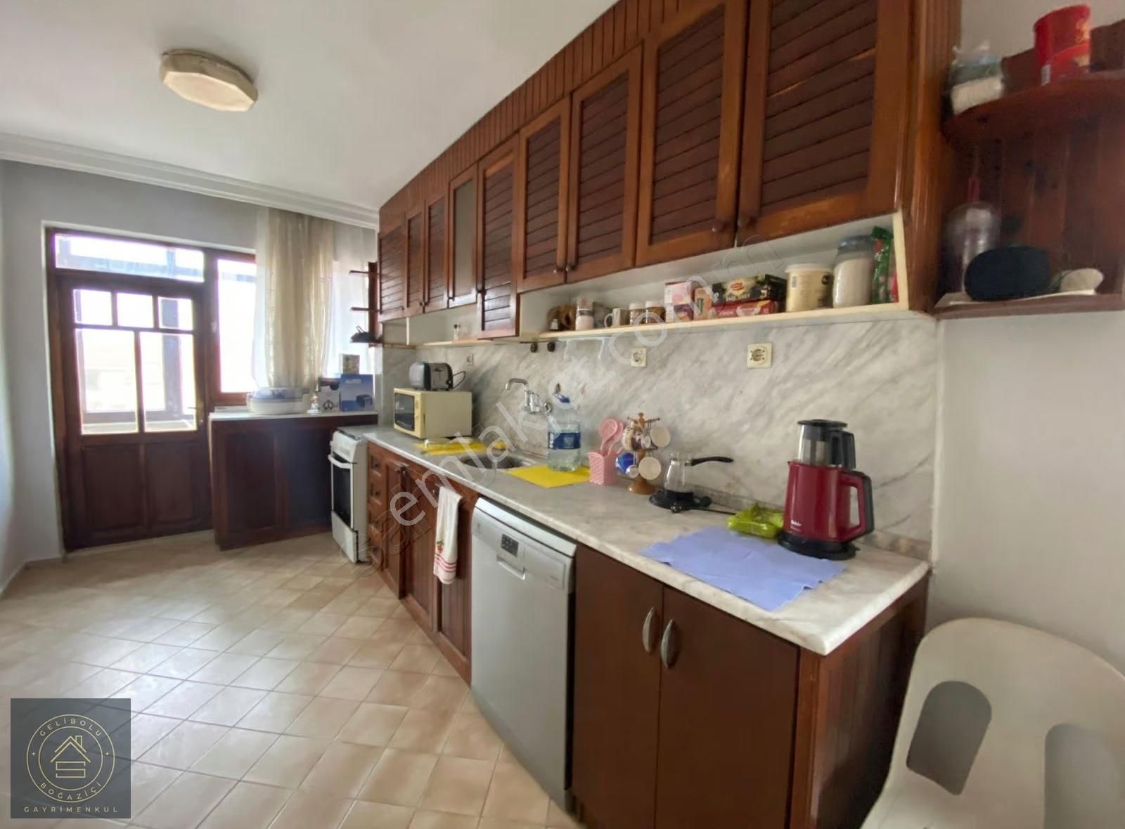 Gelibolu Boğaziçi Gayrimenkulden Merkezde Geniş Metraj 3+1 - Görsel 5