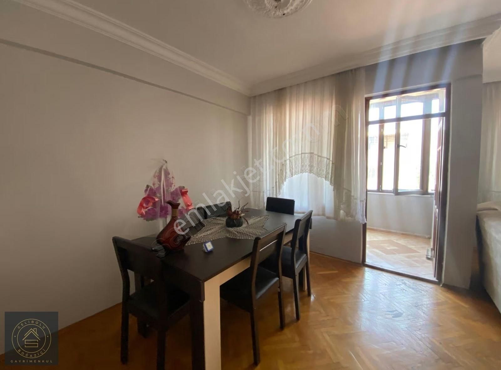 Gelibolu Boğaziçi Gayrimenkulden Merkezde Geniş Metraj 3+1 - Görsel 4