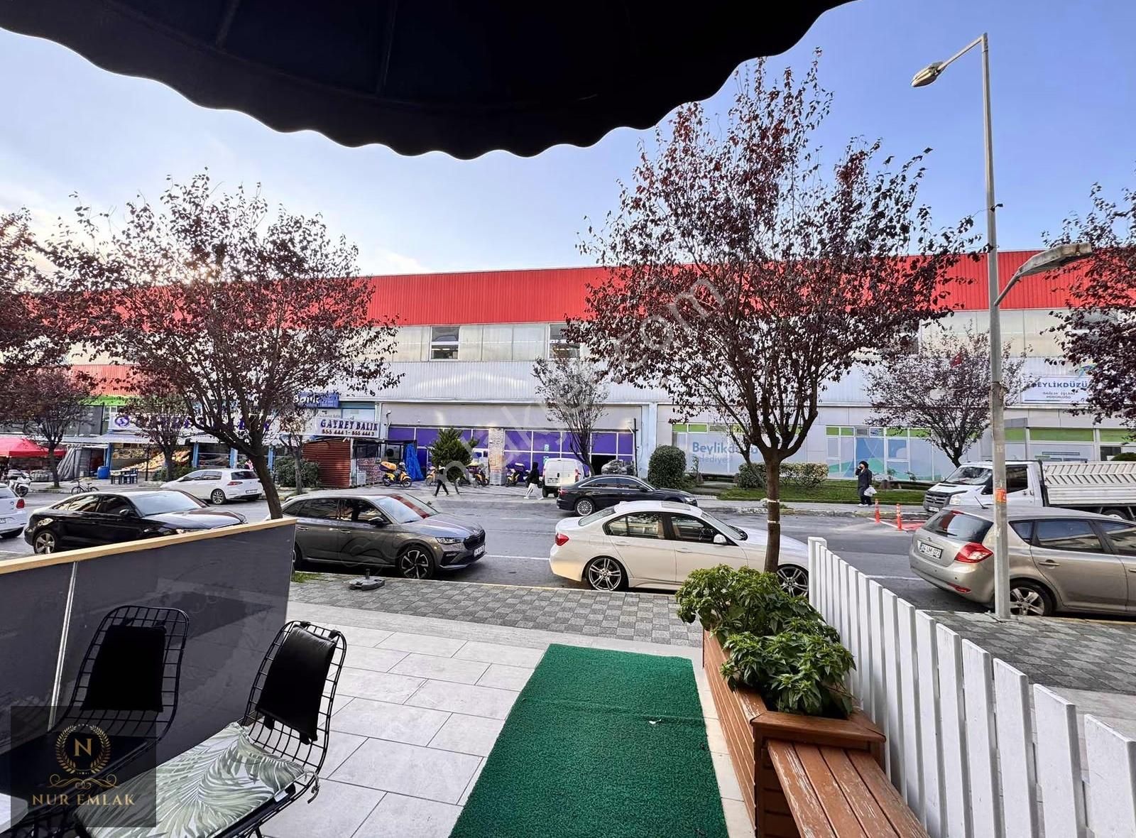 Merkezi Konum'da Devren Kiralık Ayakkabı & Çanta Mağazası - Görsel 11