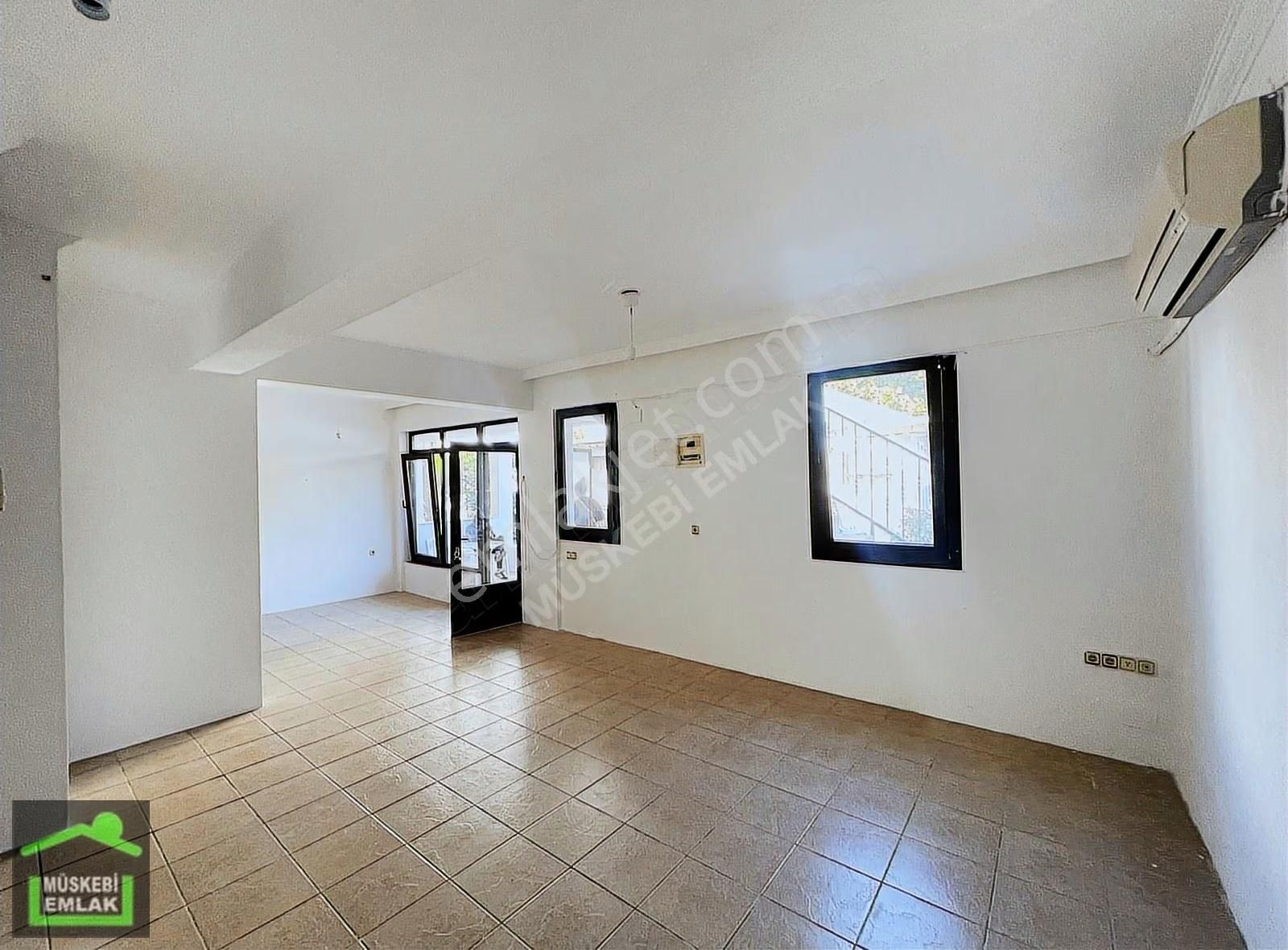 Bodrum Yahşi Sahile Yakın 2+1 Bahçe Katı Eşyasız Daire - Görsel 17