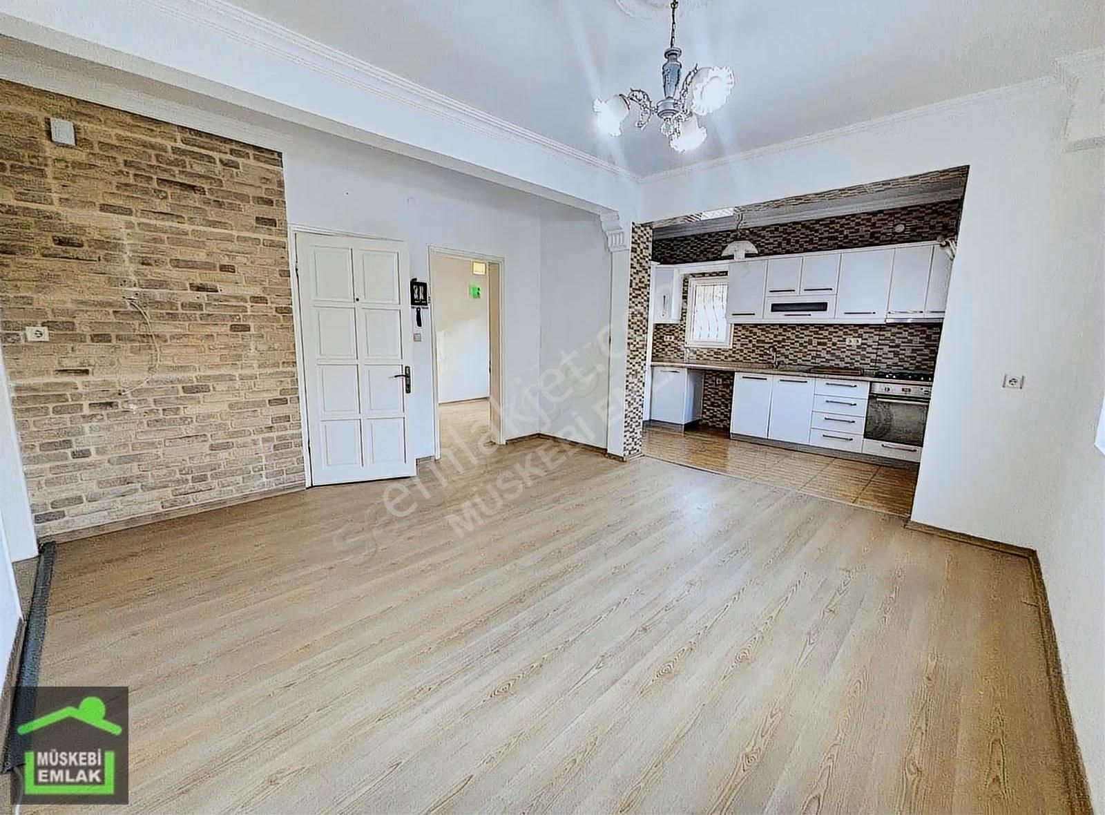 Bodrum Türkkuyusu Mah. Kiralık 2+1 Üst Kat