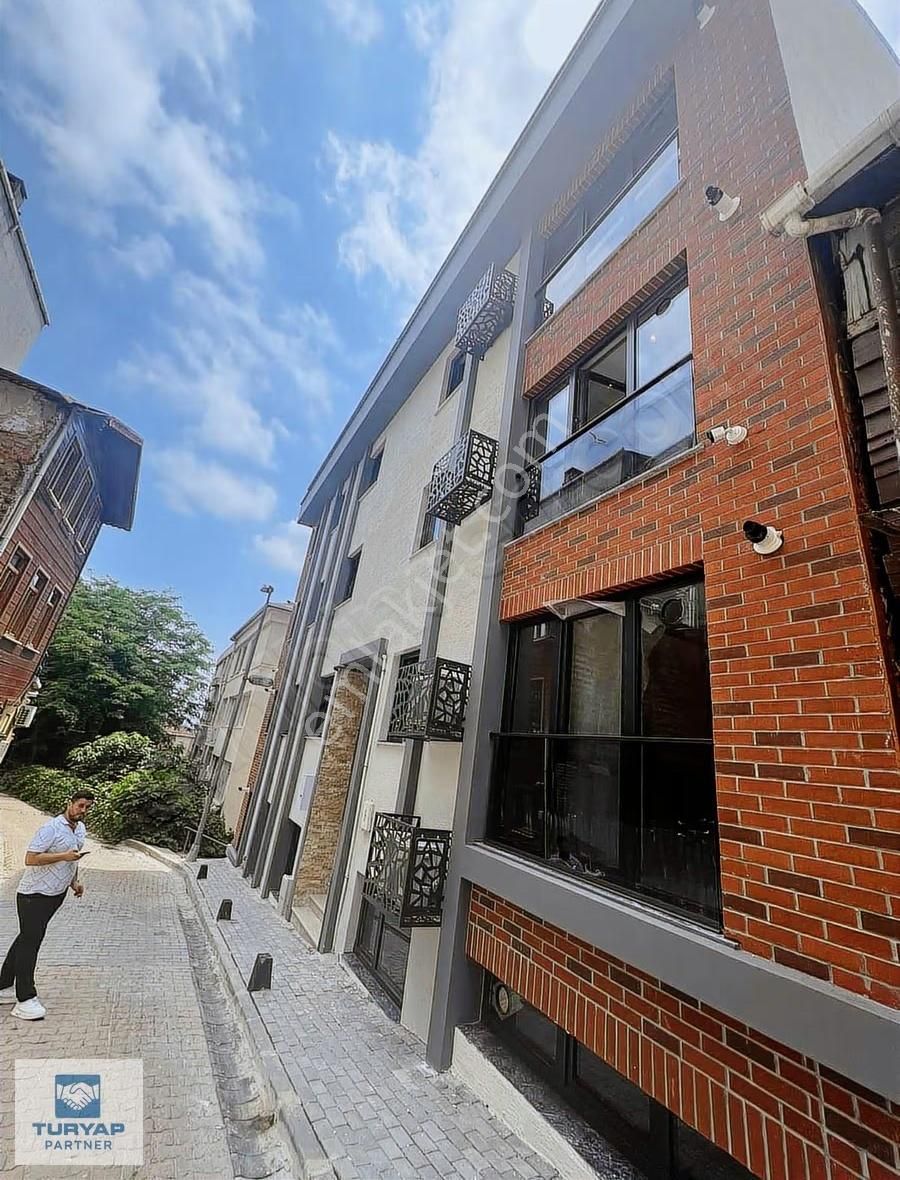 Beşiktaş Yıldızda Yatırım Fırsatı! İkiye Bölünebilir Plan - Görsel 2