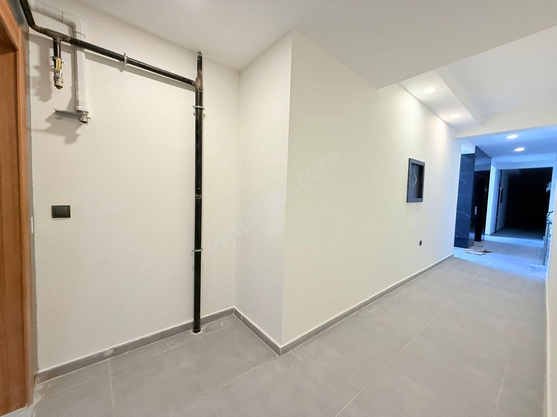 Kusadasında Satılık 7/24 Güvenlik-havuz-fitness-otopark-sosyal Alan-3+1/145 M2 Fırsat Daireler - Görsel 32