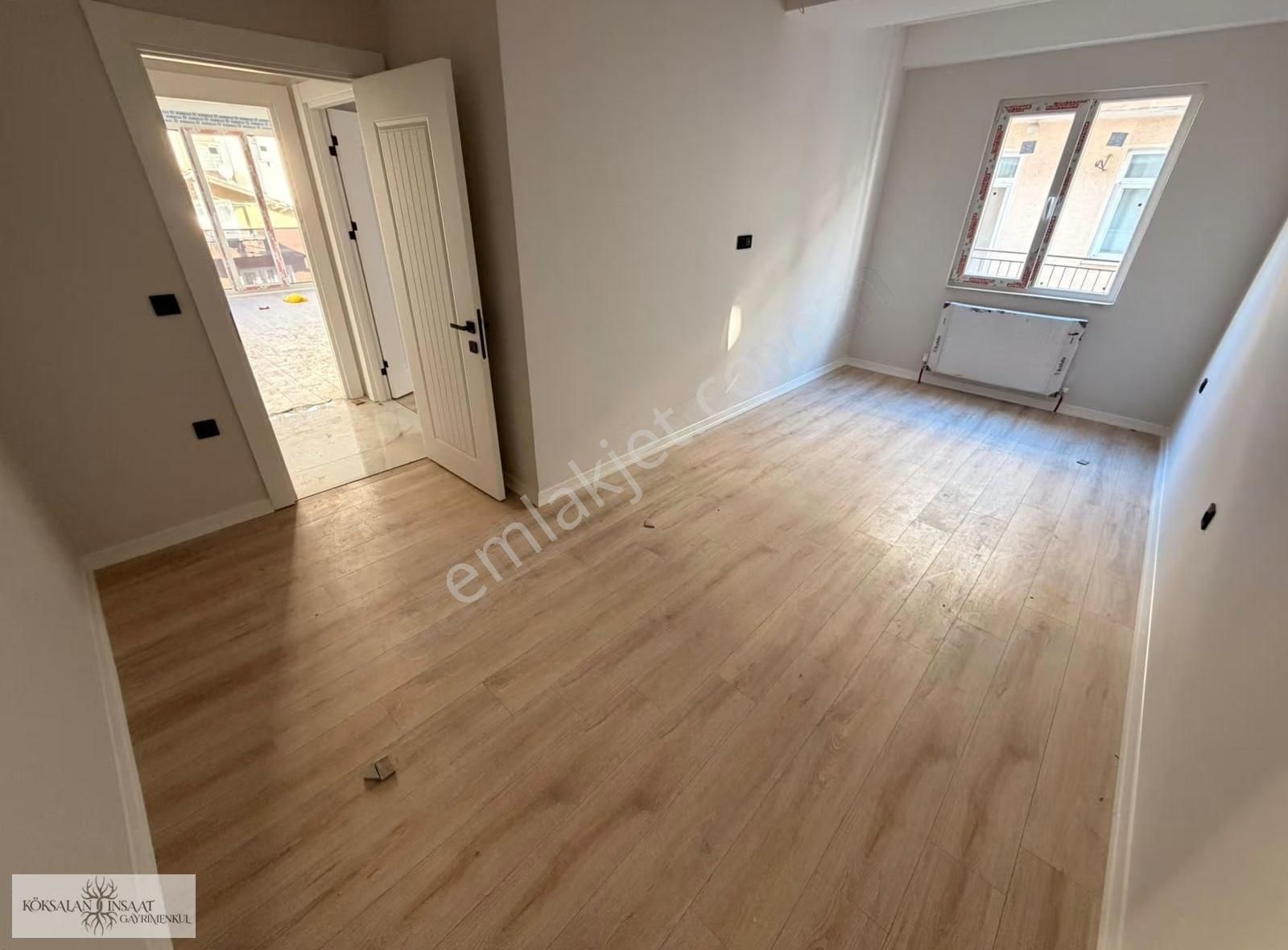 Köksalan'dan Altıntepe Cadde Yakın 3.kat Ön Cephe Balkonlu 3+1 - Görsel 20