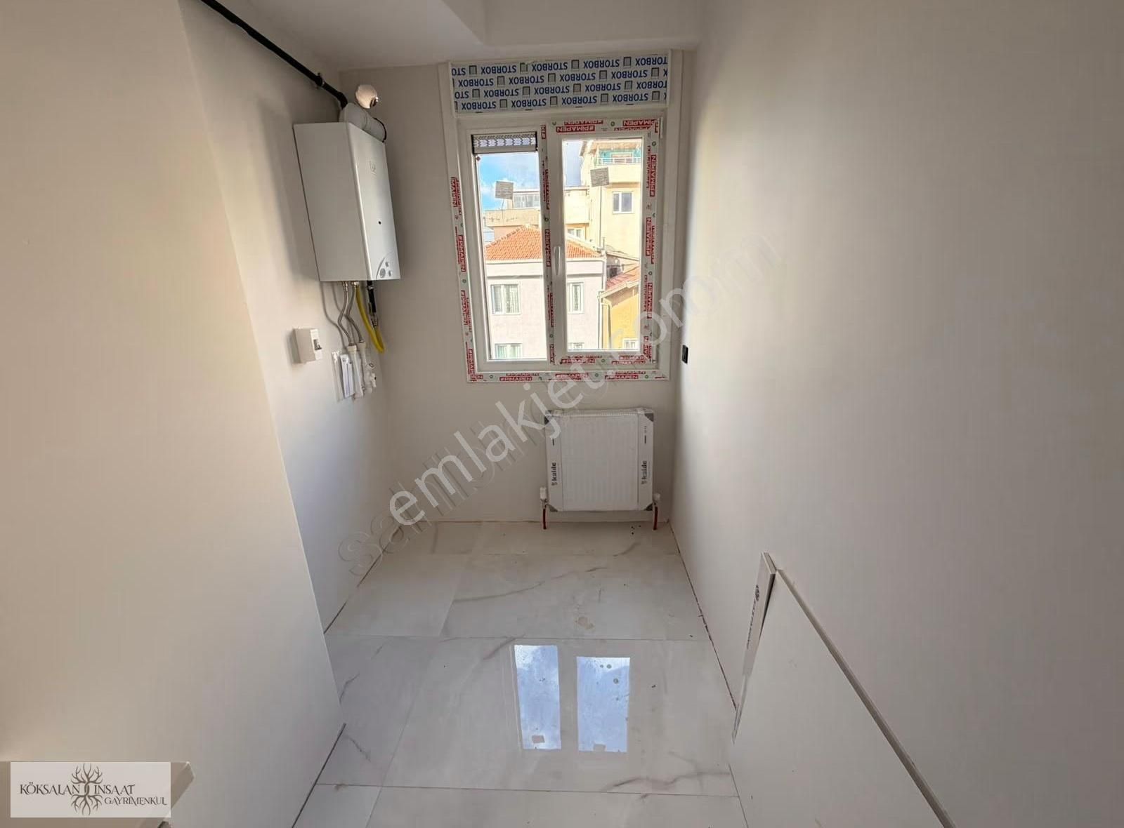 Köksalan'dan Altıntepe Cadde Yakın 3.kat Ön Cephe Balkonlu 3+1 - Görsel 10