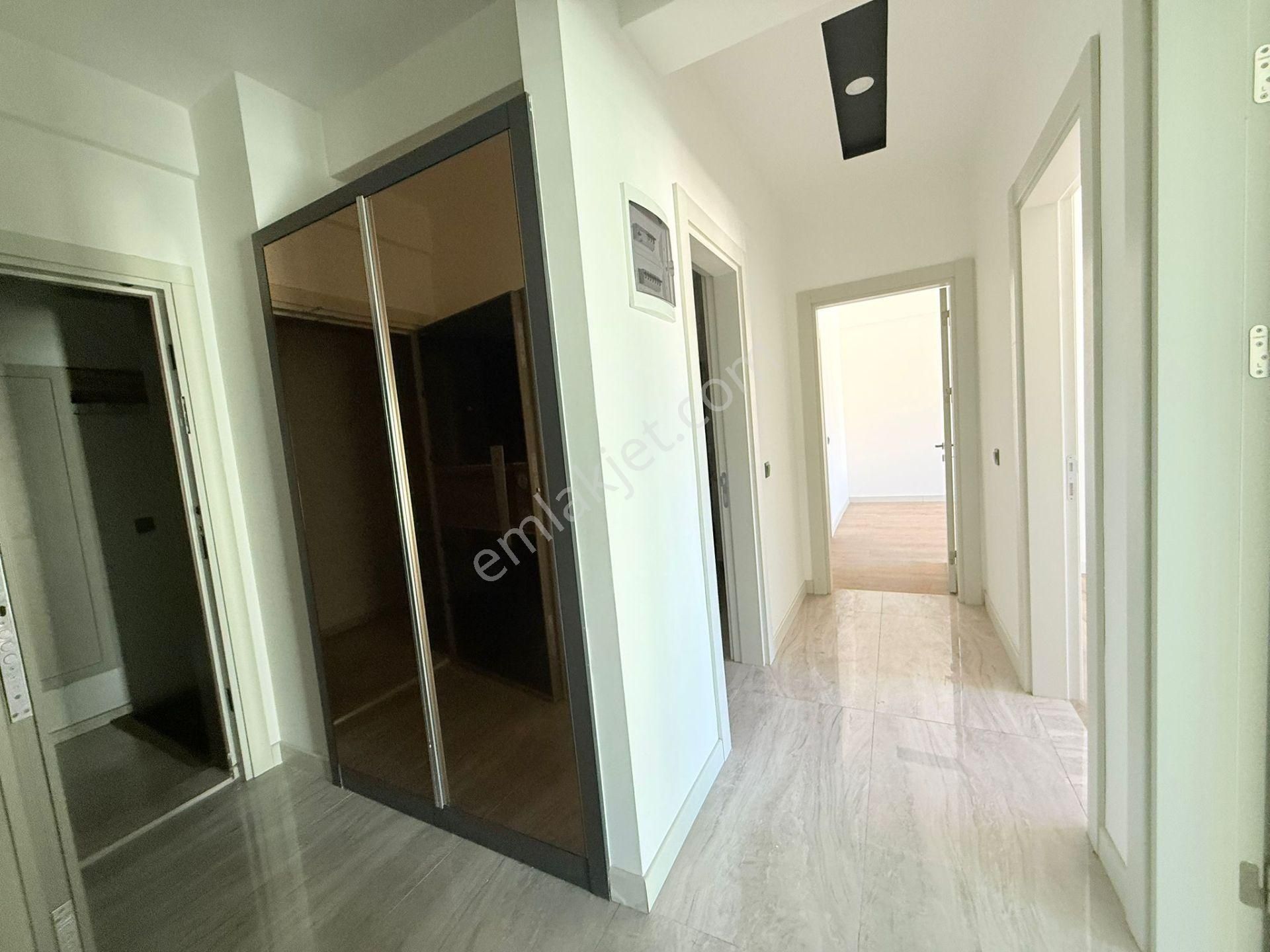 Merkezi Konumlu-güvenlık-havuz-bahçe-otopark-yerden Isıtma-sosyal Alan-ultra Lüx Daireler - Görsel 22