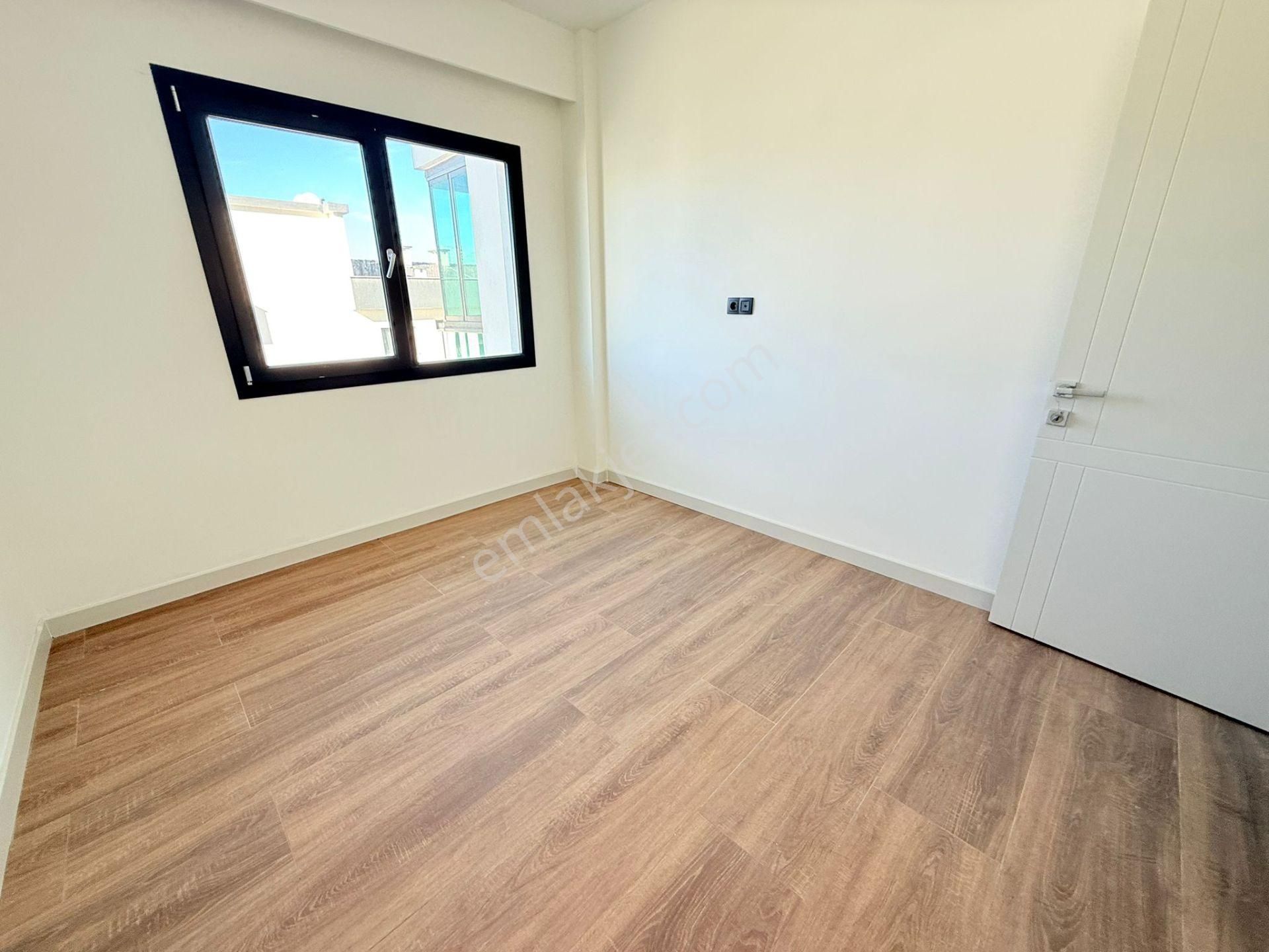 Merkezi Konumlu-güvenlık-havuz-bahçe-otopark-yerden Isıtma-sosyal Alan-ultra Lüx Daireler - Görsel 25