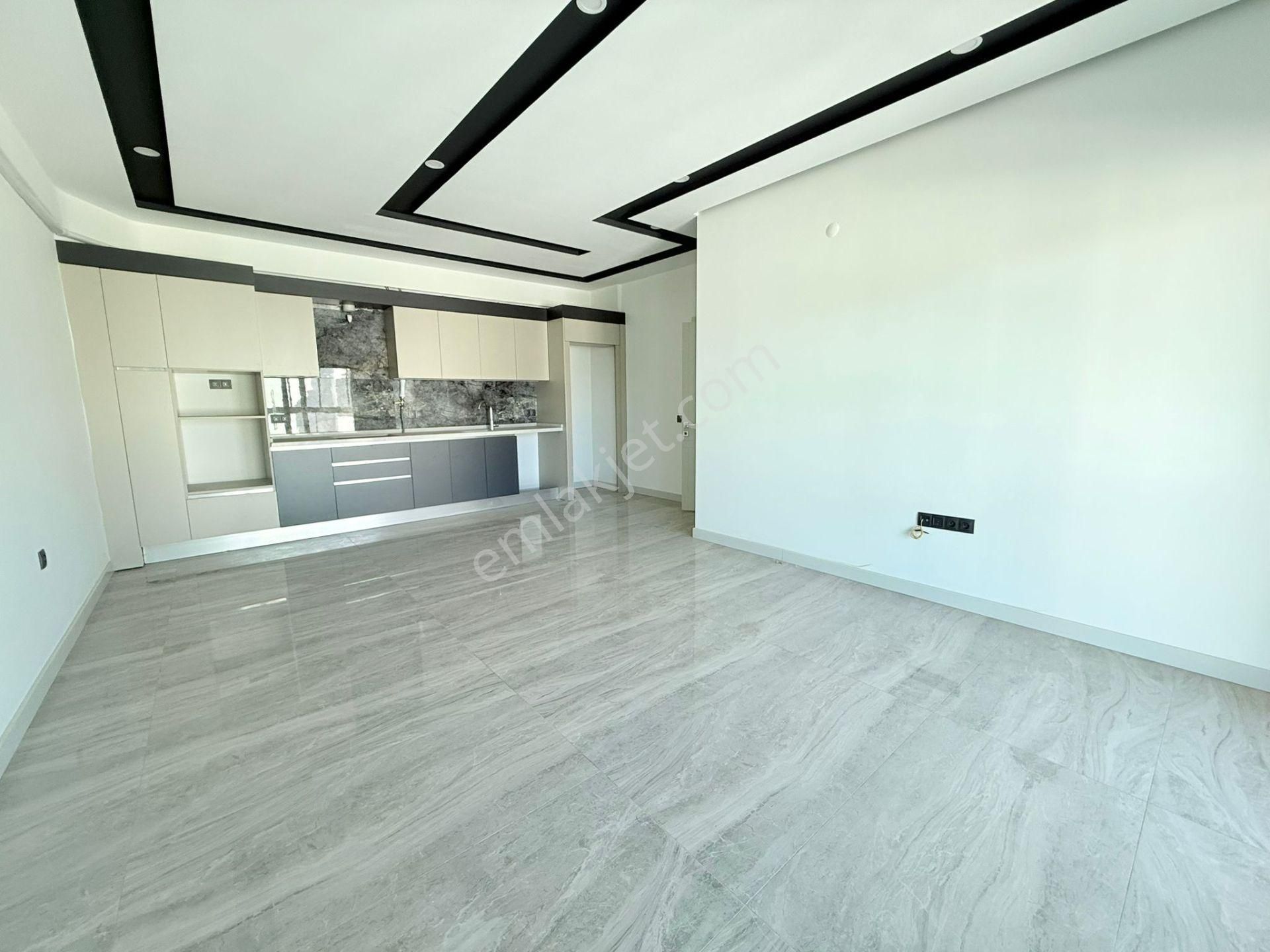 Merkezi Konumlu-güvenlık-havuz-bahçe-otopark-yerden Isıtma-sosyal Alan-ultra Lüx Daireler - Görsel 8