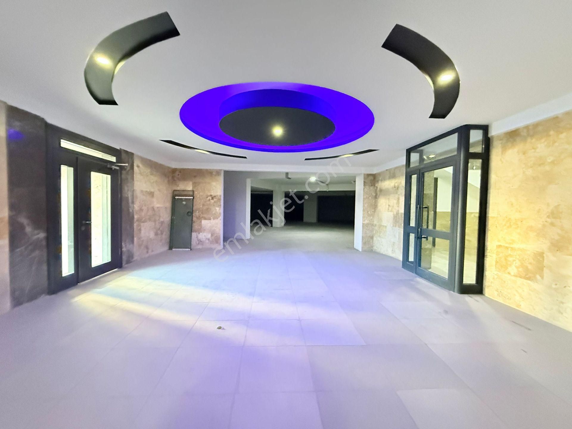 Merkezi Konumlu-güvenlık-havuz-bahçe-otopark-yerden Isıtma-sosyal Alan-ultra Lüx Daireler - Görsel 33