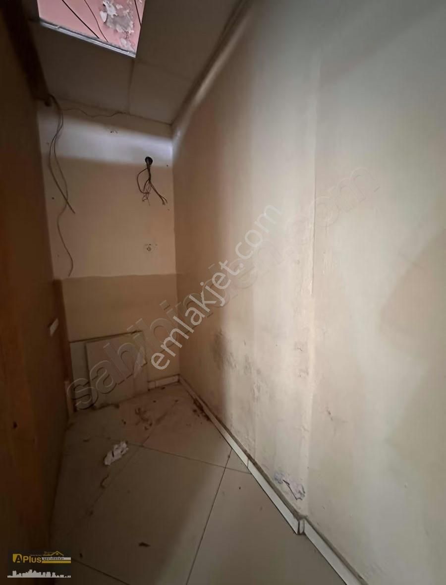 A Plus Gayrimenkulden Çarşı İçerisinde Kiralık Dükkan - Görsel 5