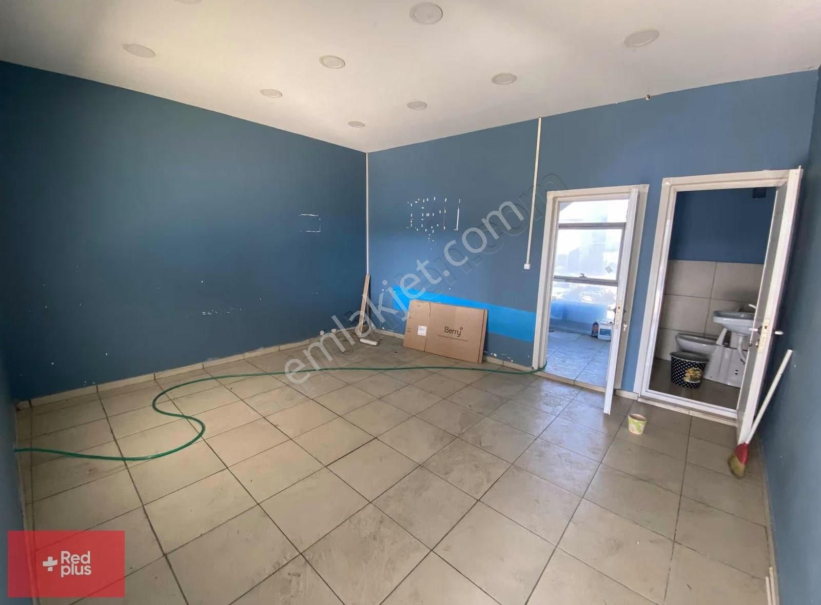 Büyükçekmece Mimarsinan Devlet Hastanesi Karşısı Kiralık Dükkan - Görsel 11