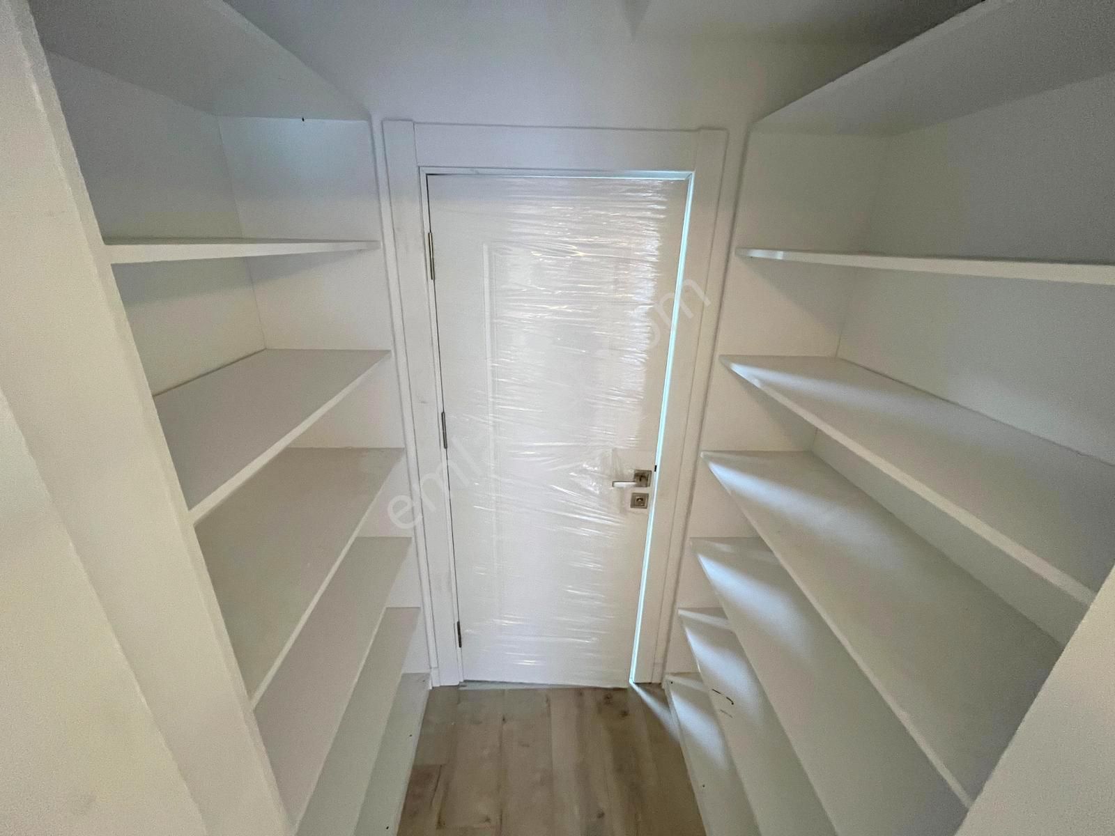 Hemdem Gayrimenkul'den Elvanda Yeni Sıfır Bina Asansörlü Ebeveyn Banyolu Arakatta 3+1 Satılık Daire - Görsel 21