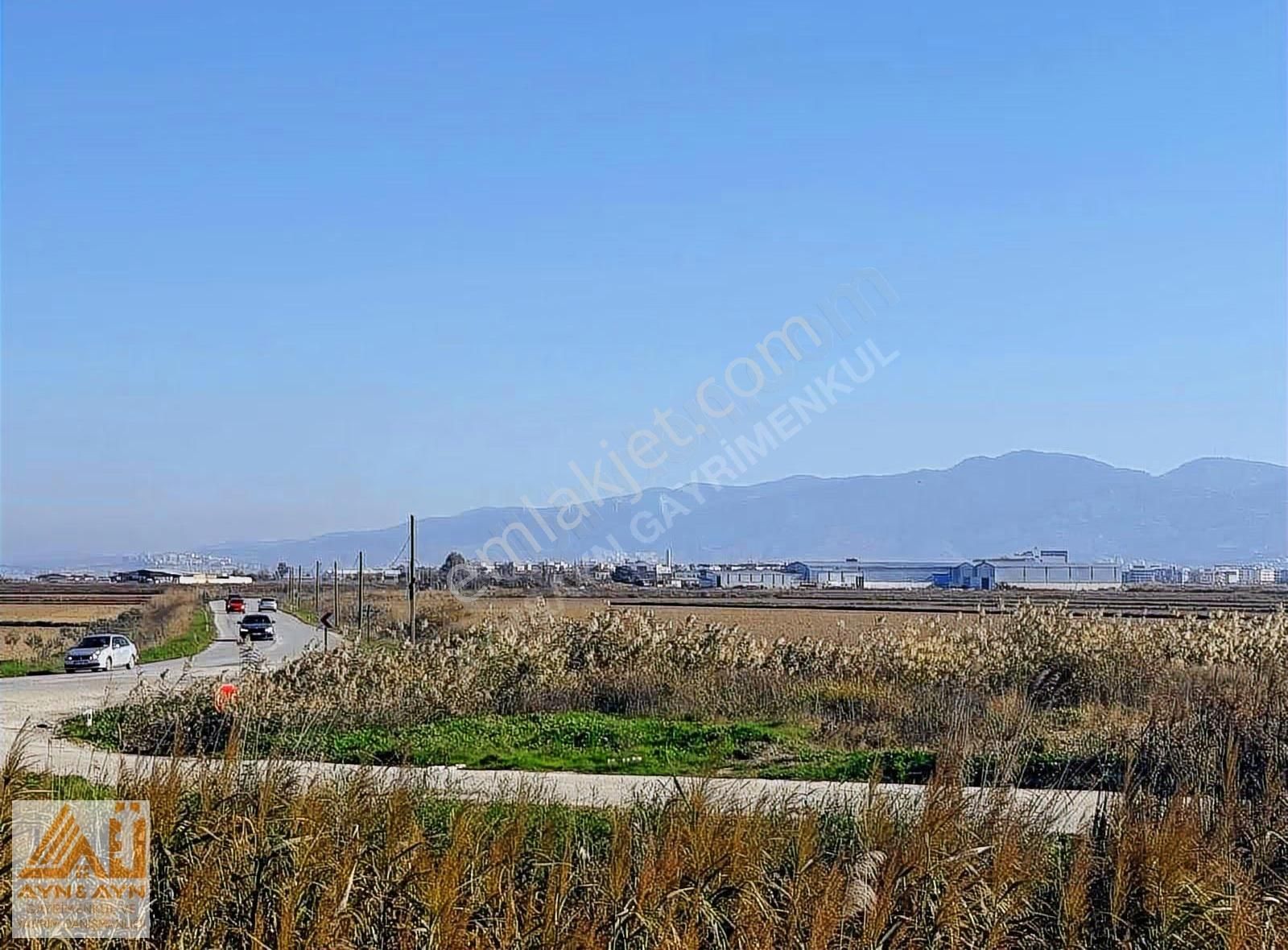 Menemen Seyrek'te Cadde Üzerinde Satılık Tarla - Görsel 21