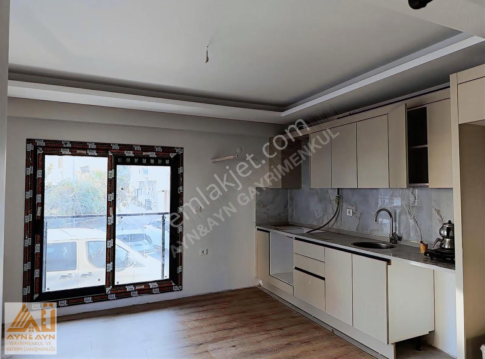 Ulukent Kasaplar Caddesinde Satılık 1+1 Daire - Görsel 3