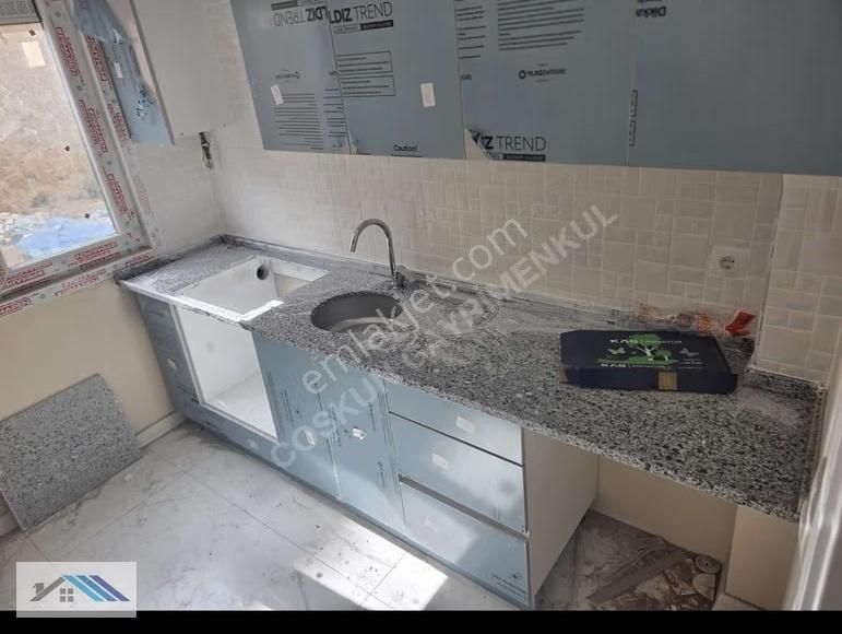Pendik Dumlupınar Metroya Yürüme Mesafesinde Sıfır Kiralık 2+1 - Görsel 9