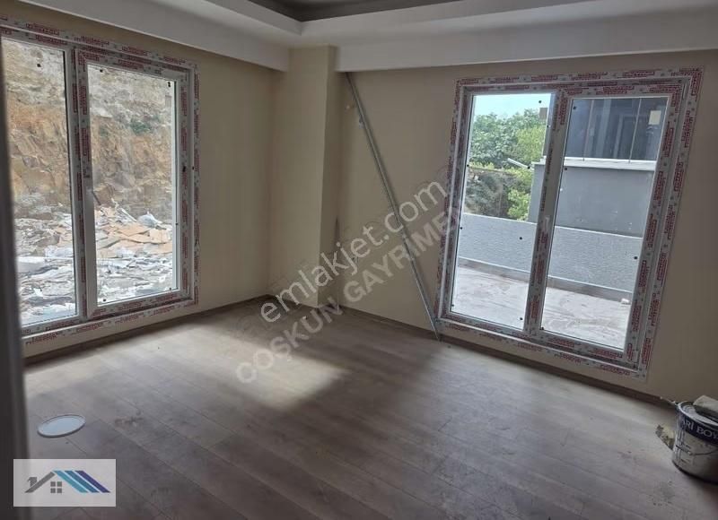 Pendik Dumlupınar Metroya Yürüme Mesafesinde Sıfır Kiralık 2+1 - Görsel 13