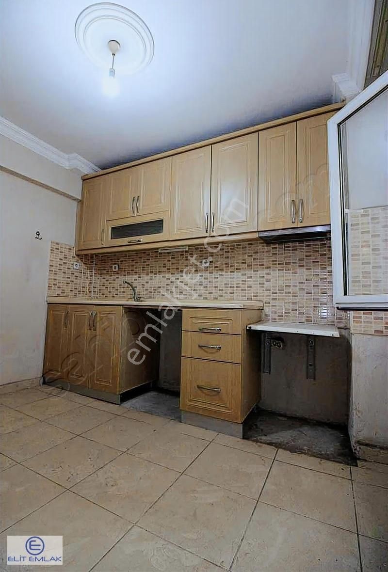 Zafer Mahallesinde 3+1 Satılık Daire - Görsel 3