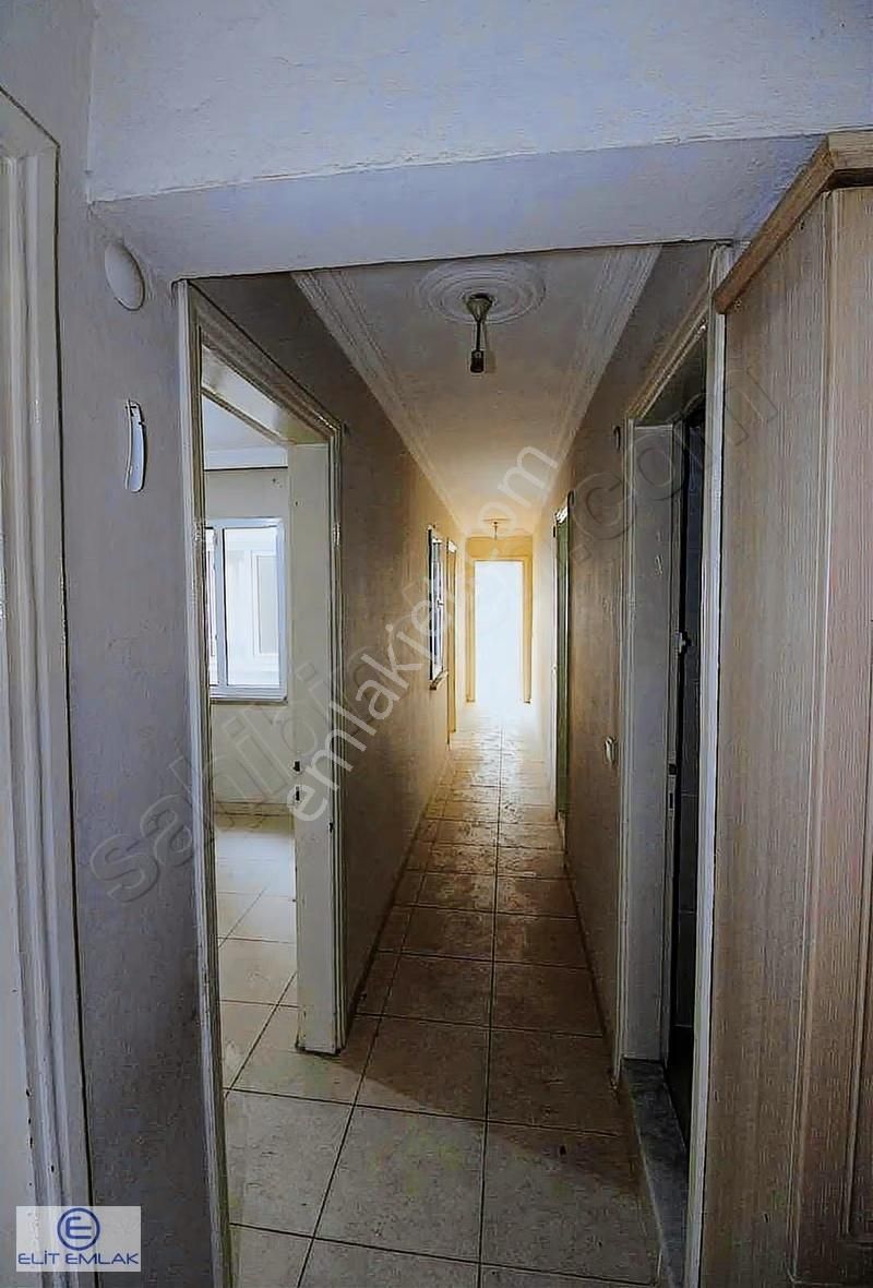 Zafer Mahallesinde 3+1 Satılık Daire - Görsel 2